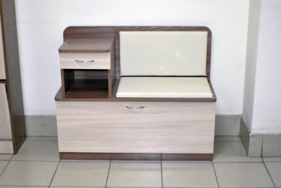 Обувница Мила