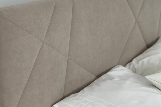 Кровать 1,6 с основанием Бест