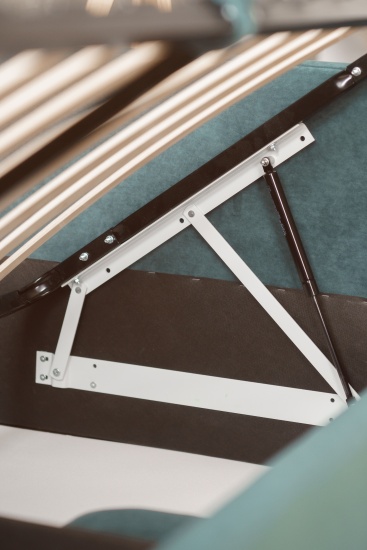 Детская кровать TONY 90*190 с ПМ + подушка-квадрат с матрасом 