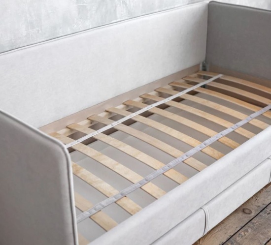 Детский диван-кровать 90*200 см SMILE без матраца