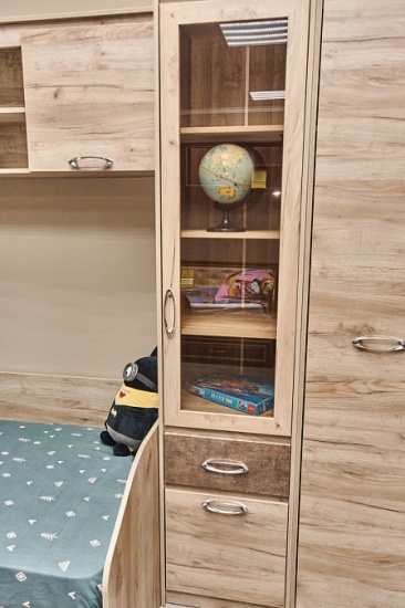 Дакота Витрина №1